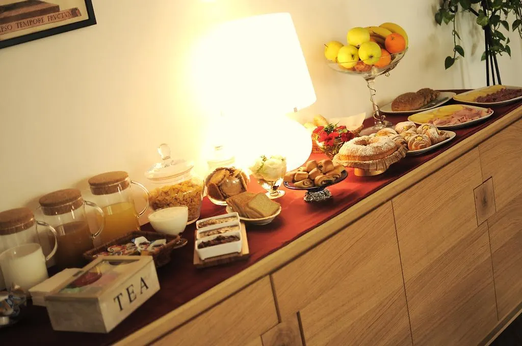 B&B Isola D'Arno Florence Bed & Breakfast