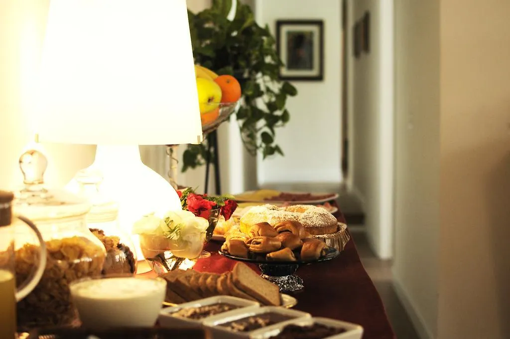 B&B Isola D'Arno Florence Bed & Breakfast